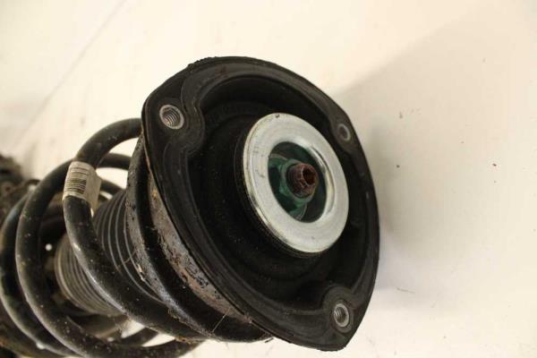 AMORTISSEUR AVANT VW GOLF 7/ GOLF 8/ SEAT LEON/ SKODA OCTAVIA/ AUDI A3/SPORTSVAN - Vue 2